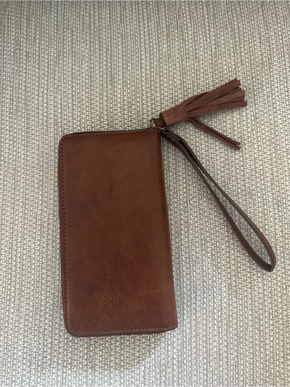 Boot Barn Brown Tooled Leather Wristlet Wallet